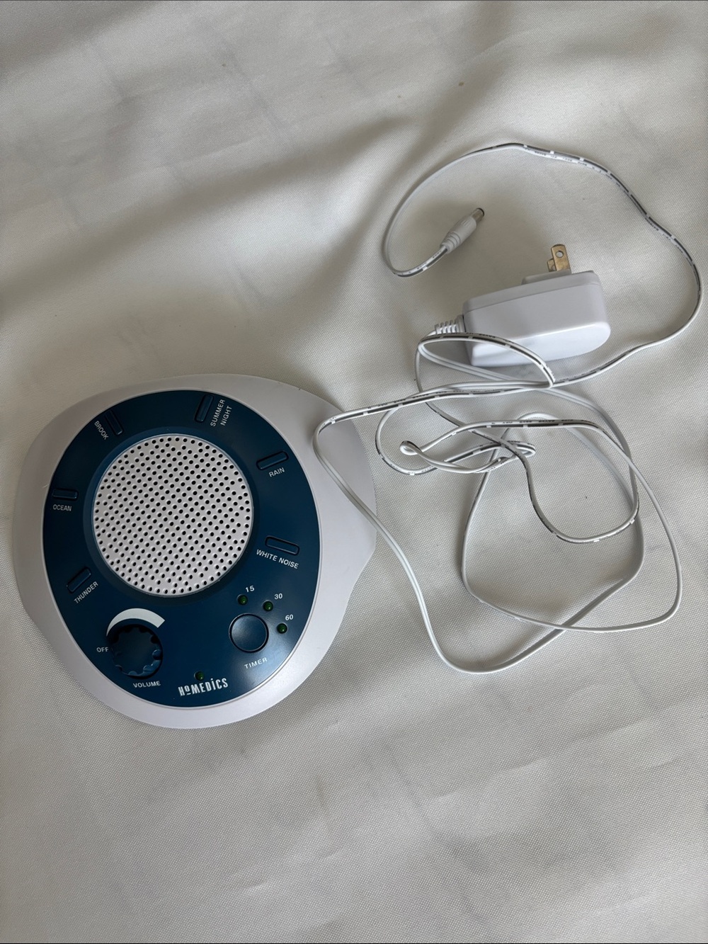 Homedics Blue and White Sound Machine with Power Adapter